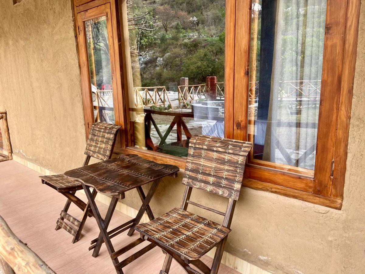 Shivadya Tirthan - Tirthan Valley Gushaini Exterior foto