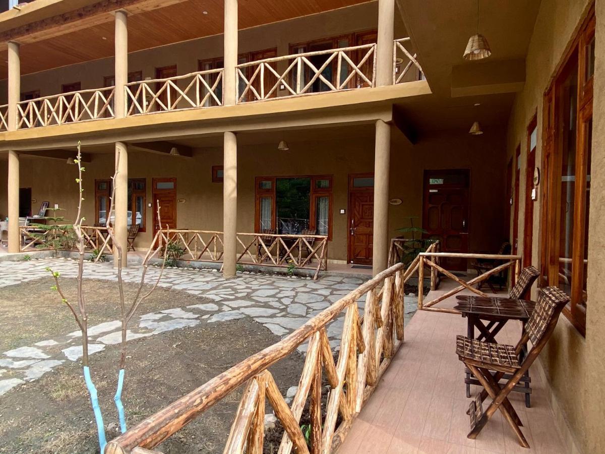 Shivadya Tirthan - Tirthan Valley Gushaini Exterior foto