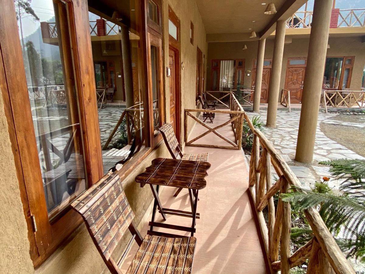 Shivadya Tirthan - Tirthan Valley Gushaini Exterior foto