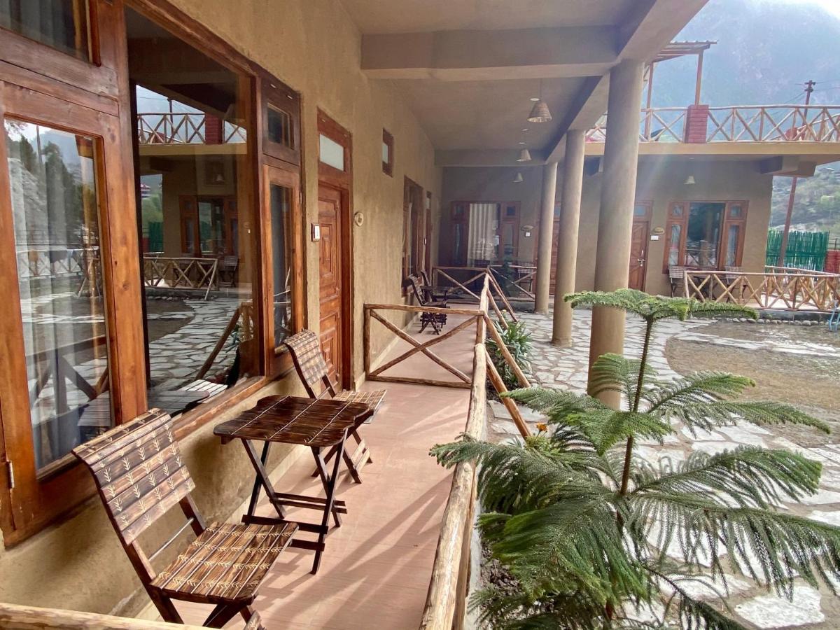 Shivadya Tirthan - Tirthan Valley Gushaini Exterior foto