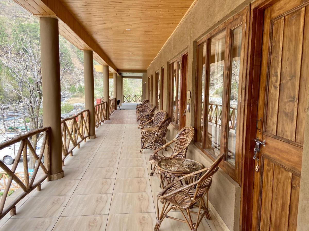 Shivadya Tirthan - Tirthan Valley Gushaini Exterior foto